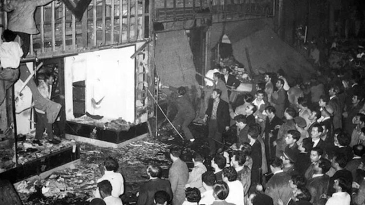 Σαν σήμερα, 6 Σεπτεμβρίου 1955: Πέρασαν 70 χρόνια από το πογκρόμ κατά των Ελλήνων στην Κωνσταντινούπολη