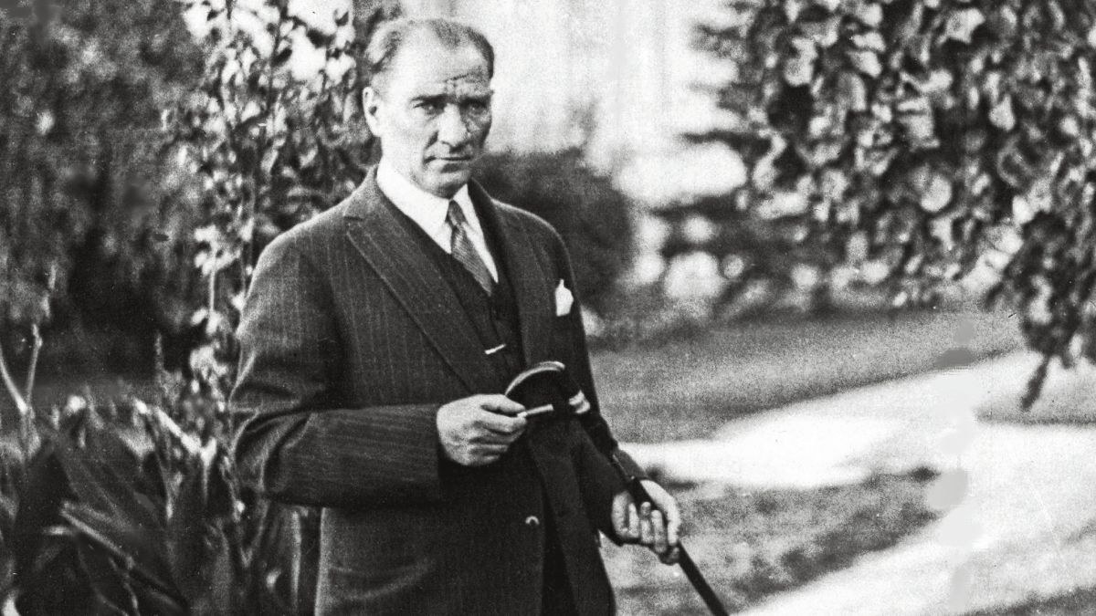 Σαν σήμερα, 20 Οκτωβρίου 1921: Η Συμφωνία της Άγκυρας – Η πισώπλατη μαχαιριά της Γαλλίας που σφράγισε τη Μικρασιατική καταστροφή