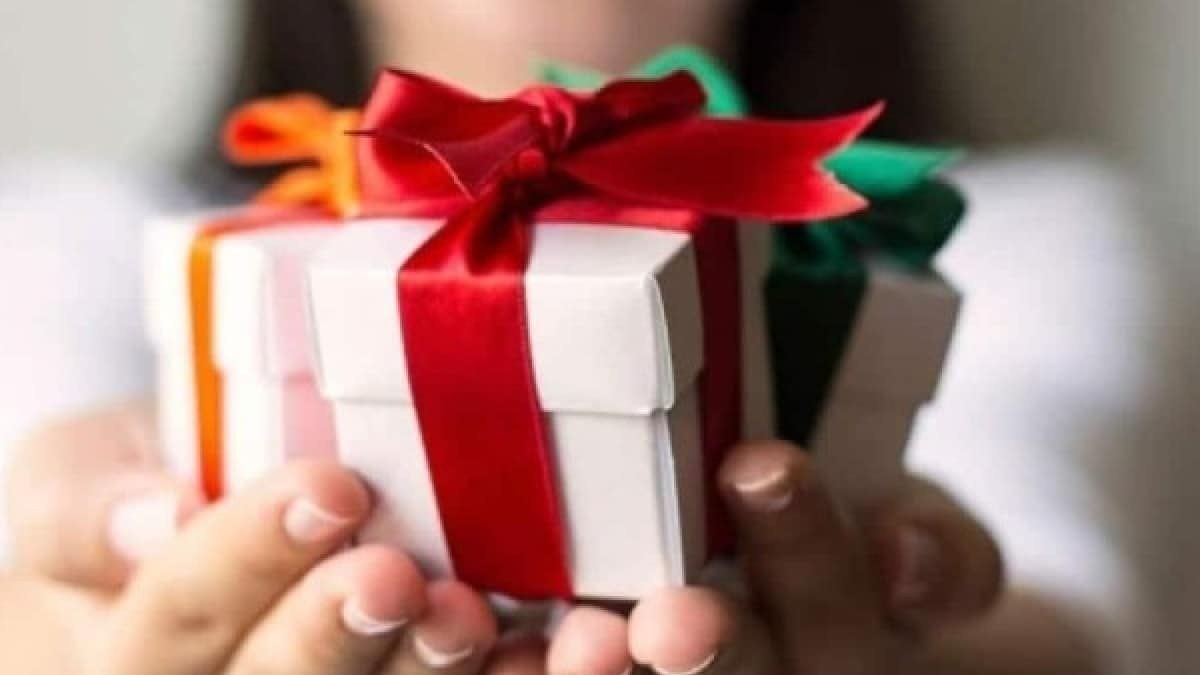 Ποιοι γιορτάζουν σήμερα, Δευτέρα 13 Οκτωβρίου, σύμφωνα με το εορτολόγιο;