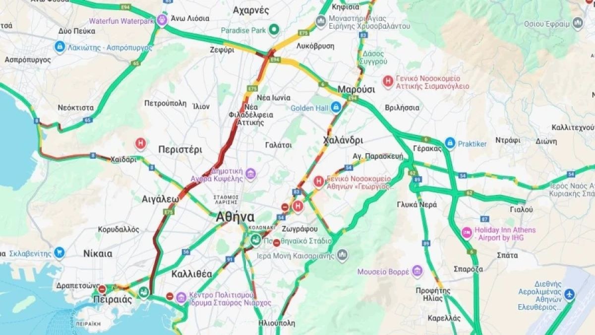 Κίνηση 16/10: Ακινητοποιημένη η Αθήνα – Τροχαίο με φορτηγό και μηχανή στο ύψος της Βασιλίσσης Σοφίας