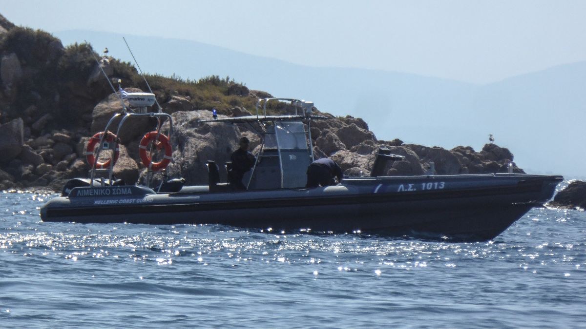 Ναυάγιο με μετανάστες στη Λέσβο – Μία γυναίκα νεκρή, 17 διασωθέντες