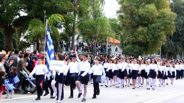 Απέκλεισαν μαθητή με αυτισμό από τη σημαία της 28ης Οκτωβρίου: «Να διερευνηθούν οι ευθύνες», λέει η ΕΣΑμεΑ