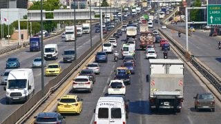 Τσουχτερά πρόστιμα σε «ξεχασιάρηδες» για ΚΤΕΟ, ανασφάλιστα οχήματα και απλήρωτα τέλη – Πώς λειτουργεί το νέο σύστημα