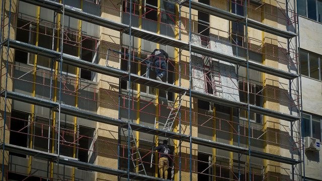 Ανακαίνιση ακινήτων: Πώς θα κερδίσετε έκπτωση φόρου έως 3.200 ευρώ το χρόνο μέχρι το 2031