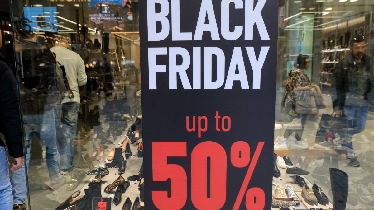 Black Friday & Cyber Monday: Προσοχή στις προσφορές – Ο οδηγός του «Συνηγόρου του Καταναλωτή»