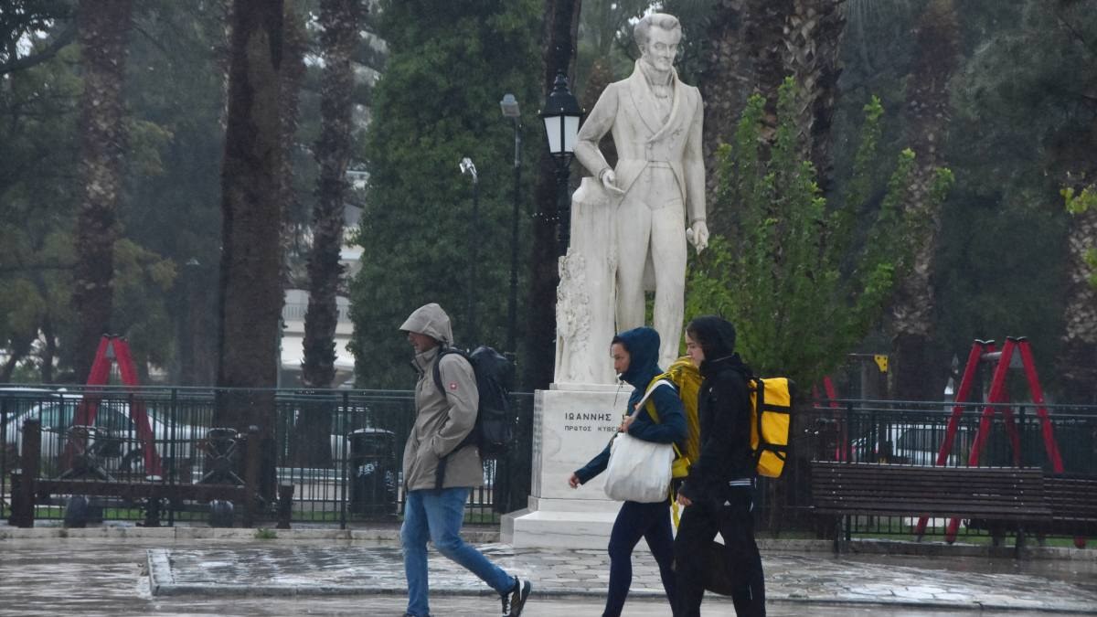 Έκτακτο δελτίο καιρού από την ΕΜΥ: Έρχεται τριήμερη κακοκαιρία – Πού θα βρέξει