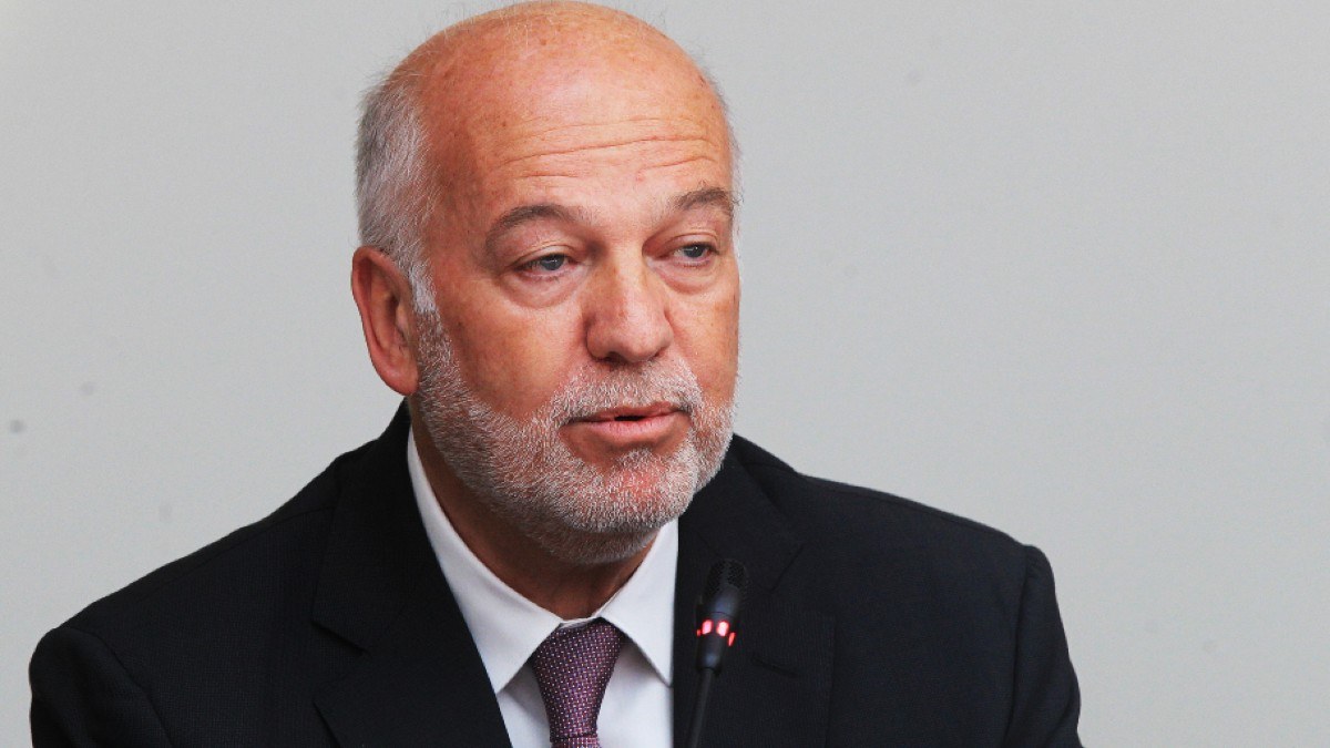 Φλωρίδης: «Οι κληρονόμοι δεν θα αναγκάζονται να αποποιηθούν κληρονομιά για να μην επωμισθούν χρέη» – Οι αλλαγές στη διανομή περιουσίας