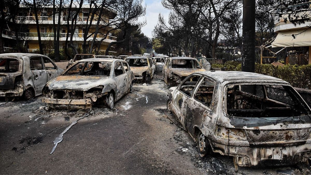Κάτοικοι και συγγενείς θυμάτων του Ματιού κατά Τσίπρα με αφορμή το βιβλίο του και τα όσα λέει: «Το Μάτι δεν είναι μυθιστόρημα»