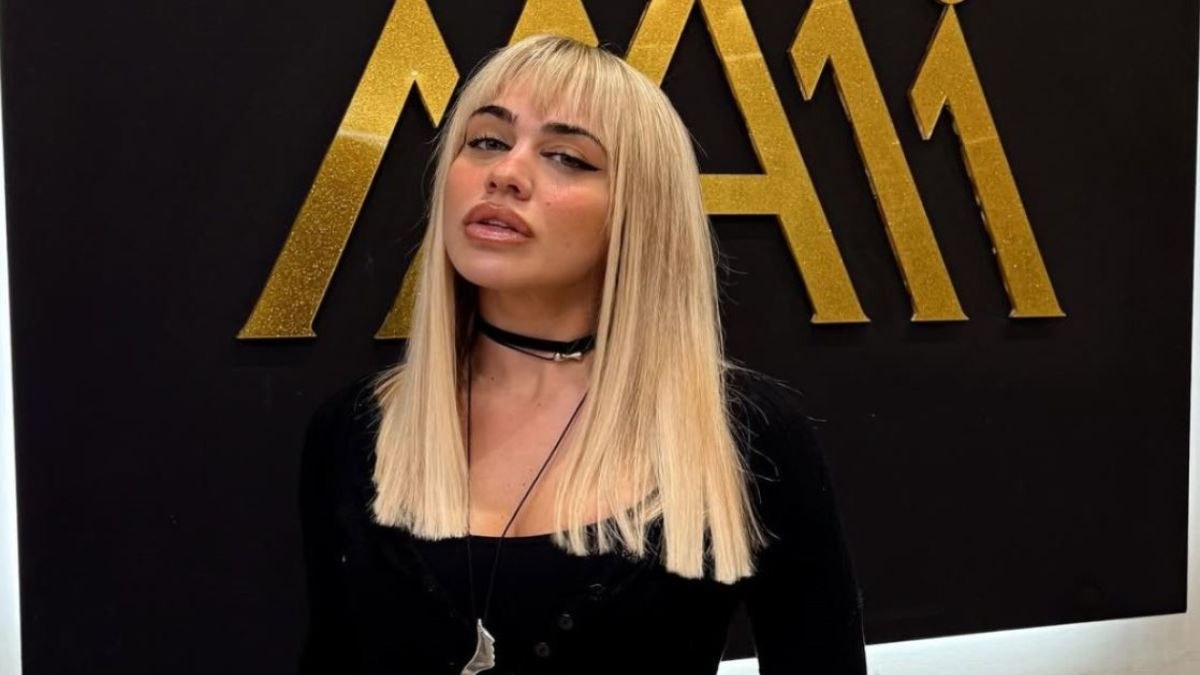 Κόνι Μεταξά: Πιο κούκλα από ποτέ – Η απίθανη αλλαγή στο look της