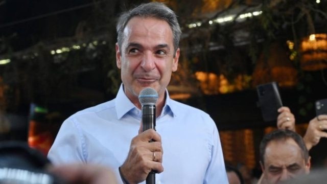 Fake News: Χοντρή γκάφα από πρώην παρουσιάστρια της ΕΡΤ με Μητσοτάκη (ΦΩΤΟ)