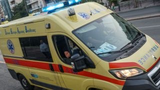 Τραγωδία στην Άρτα: Νεκρός 44χρονος που έπεσε από μπαλκόνι – Στο νοσοκομείο η αδερφή του