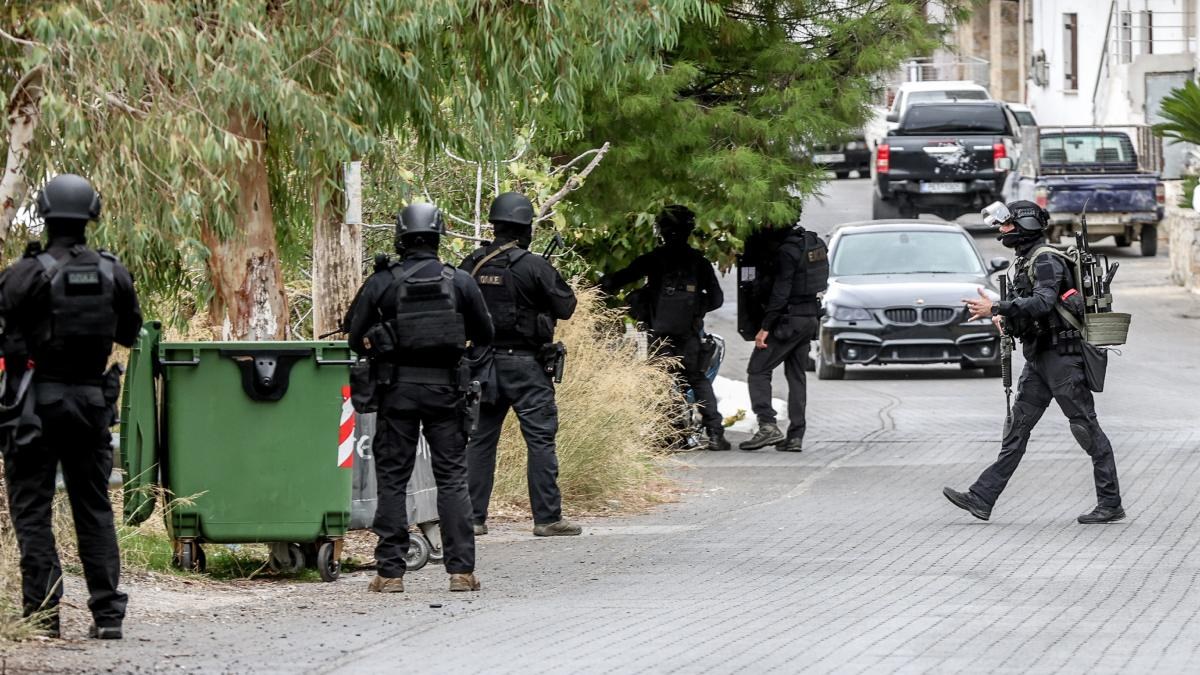Δεν περνάει μύγα στα Βορίζια: Πέντε κρατούμενοι στο μικροσκόπιο, τρεις από την οικογένεια Καργάκη