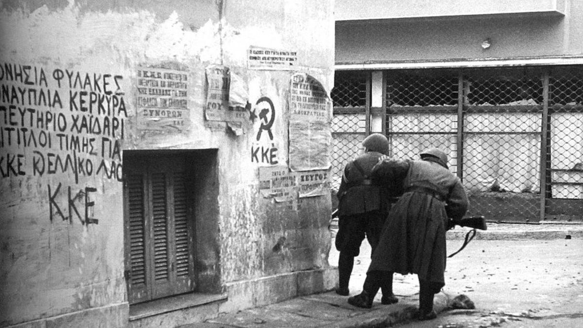 Σαν σήμερα, 04 Δεκεμβρίου 1944: Η ματωμένη Δευτέρα του Δεκέμβρη – Όταν η Αθήνα βυθίστηκε στη βία και τον στρατιωτικό νόμο – 40 νεκροί και πολλοί τραυματίες