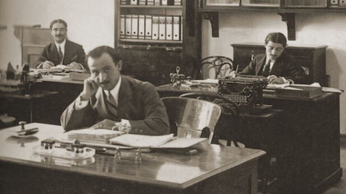 Σαν σήμερα, 22 Δεκεμβρίου 1927: Δημόσιοι υπάλληλοι απεργούν ζητώντας την καταβολή ενός ολόκληρου μισθού για τις γιορτές των Χριστουγέννων