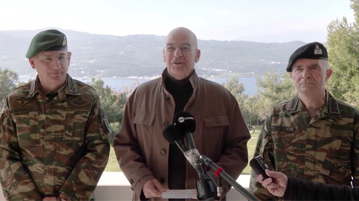 Ο Νίκος Δένδιας