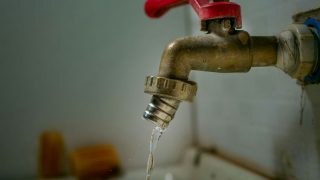 Διακοπές νερού σήμερα, Τρίτη (23/12) στην Αττική – Σε ποιες περιοχές