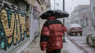 Καιρός 17/12: Προσεχώς χιονιάς – Απότομη πτώση του υδραργύρου – Η πρόγνωση Αρνιακού και Μαρουσάκη