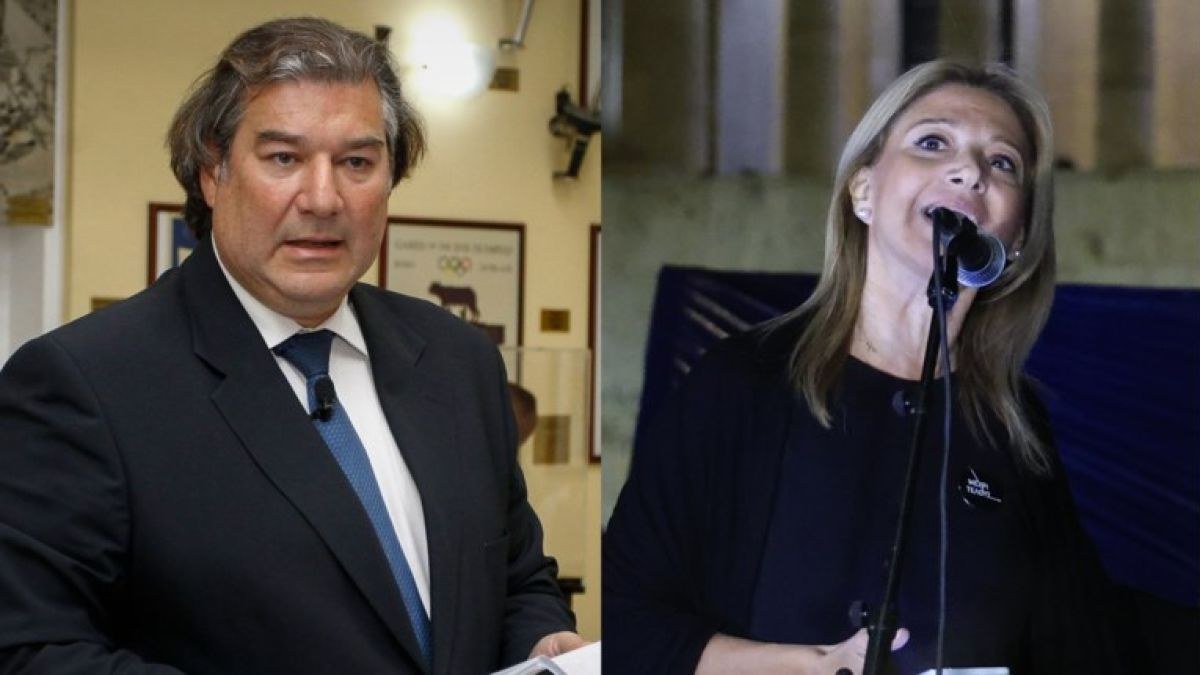 Ο Καραχάλιος σχολιάζει την Καρυστιανού