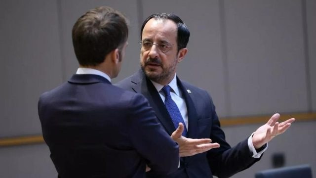 Αναβαθμίζονται οι σχέσεις Κύπρου και Γαλλίας: Υπεγράφη συμφωνία στρατηγικής εταιρικής σχέσης με έμφαση στην άμυνα