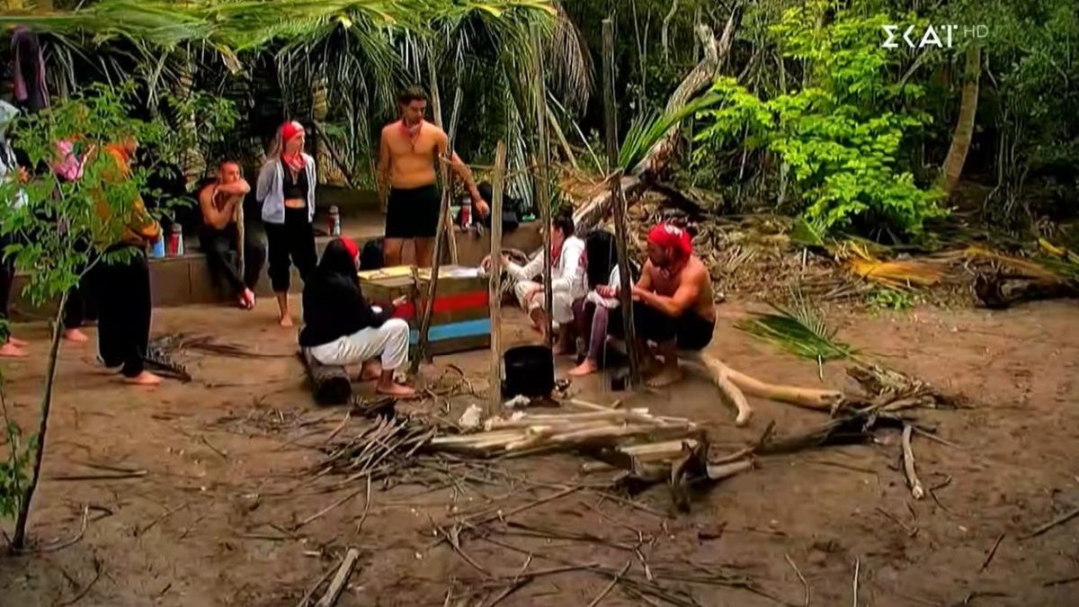 Survivor trailer 12/01