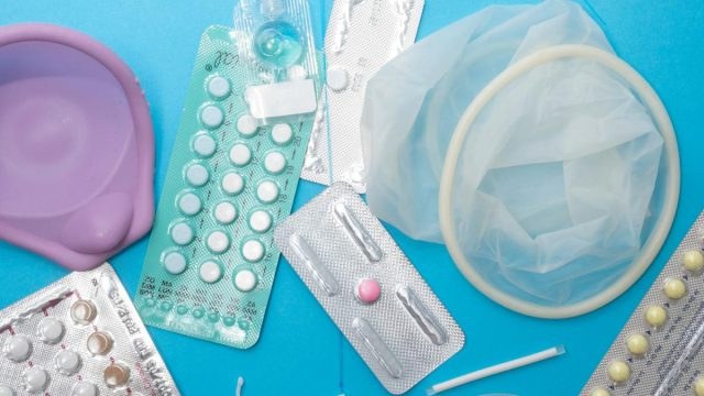 Αμβλώσεις στην Ελλάδα: Τι προβλέπει ο νόμος και οι αντιδράσεις για τις δηλώσεις Καρυστιανού
