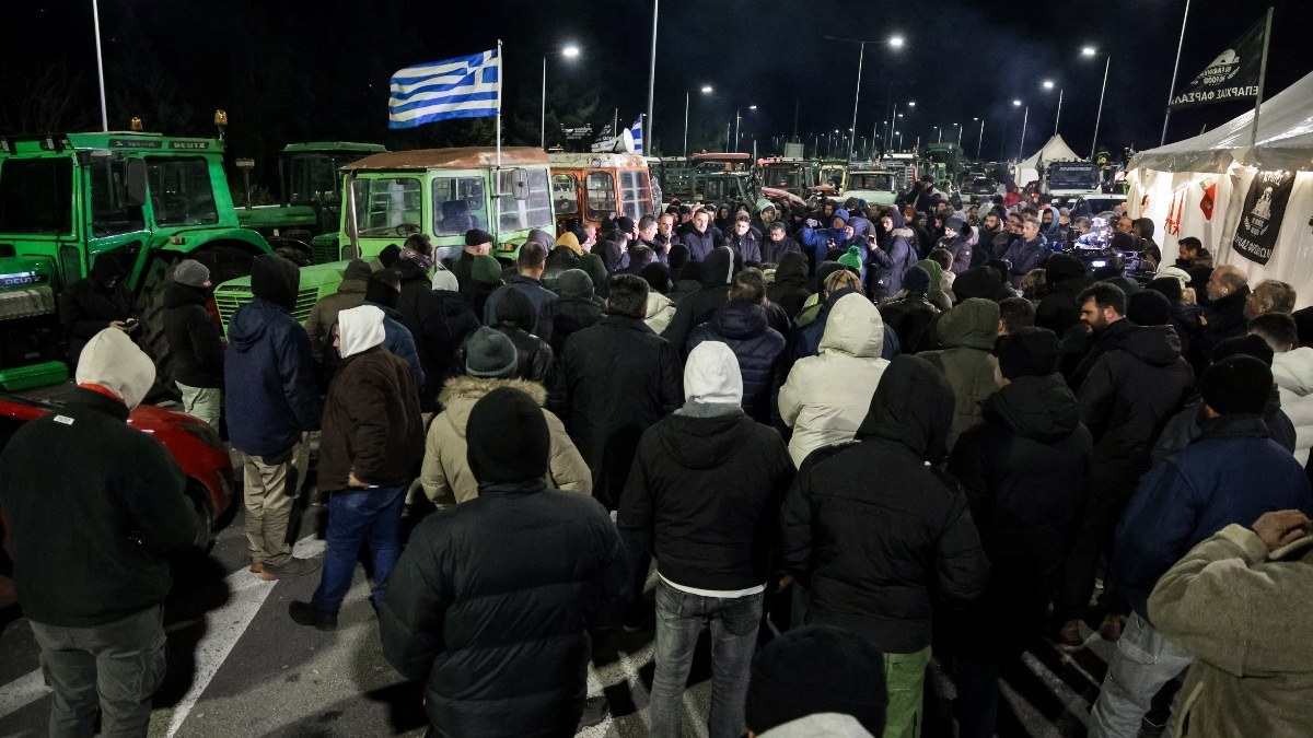 Αγρότες – Μητσοτάκης: Σκληρό μπρα ντε φερ για διάλογο – «Επαναστατική γυμναστική» λέει η κυβέρνηση