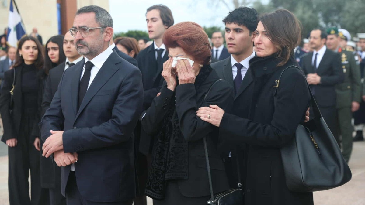Γιώργος Βασιλείου: Η Κύπρος αποχαιρέτησε τον τρίτο της Πρόεδρο – Παρόντες Τουρκοκύπριοι ηγέτες