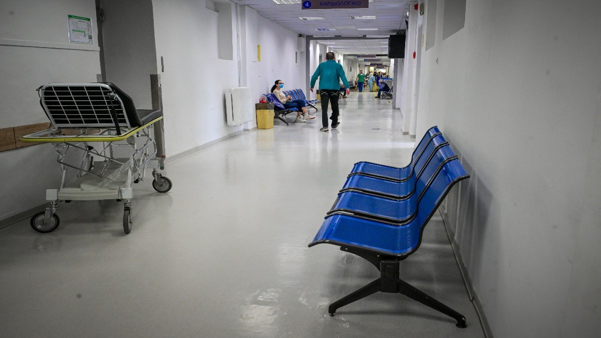 Αυξανόμενα περιστατικά βίας στα νοσοκομεία – Στο «τραπέζι» το αίτημα για μόνιμη φύλαξη