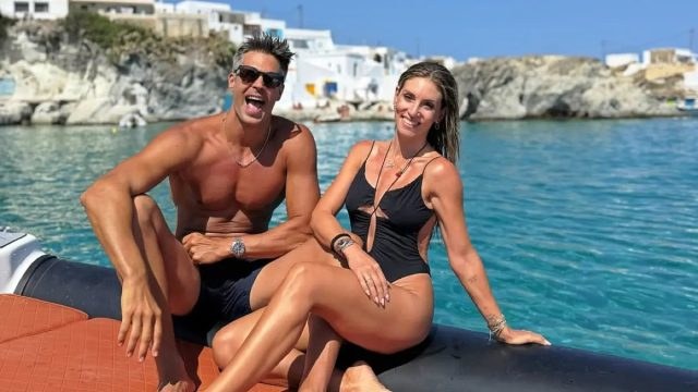 Αθηνά Οικονομάκου: Η ημερομηνία που ντύνεται νύφη – Ο γάμος με τον Μπρούνο Τσερέλα στην Πάρο