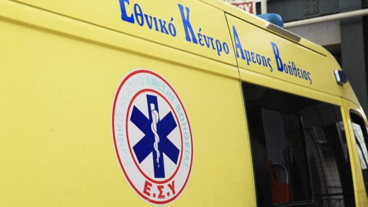 Σύγκρουση δικύκλων με έναν νεκρό και έναν τραυματία