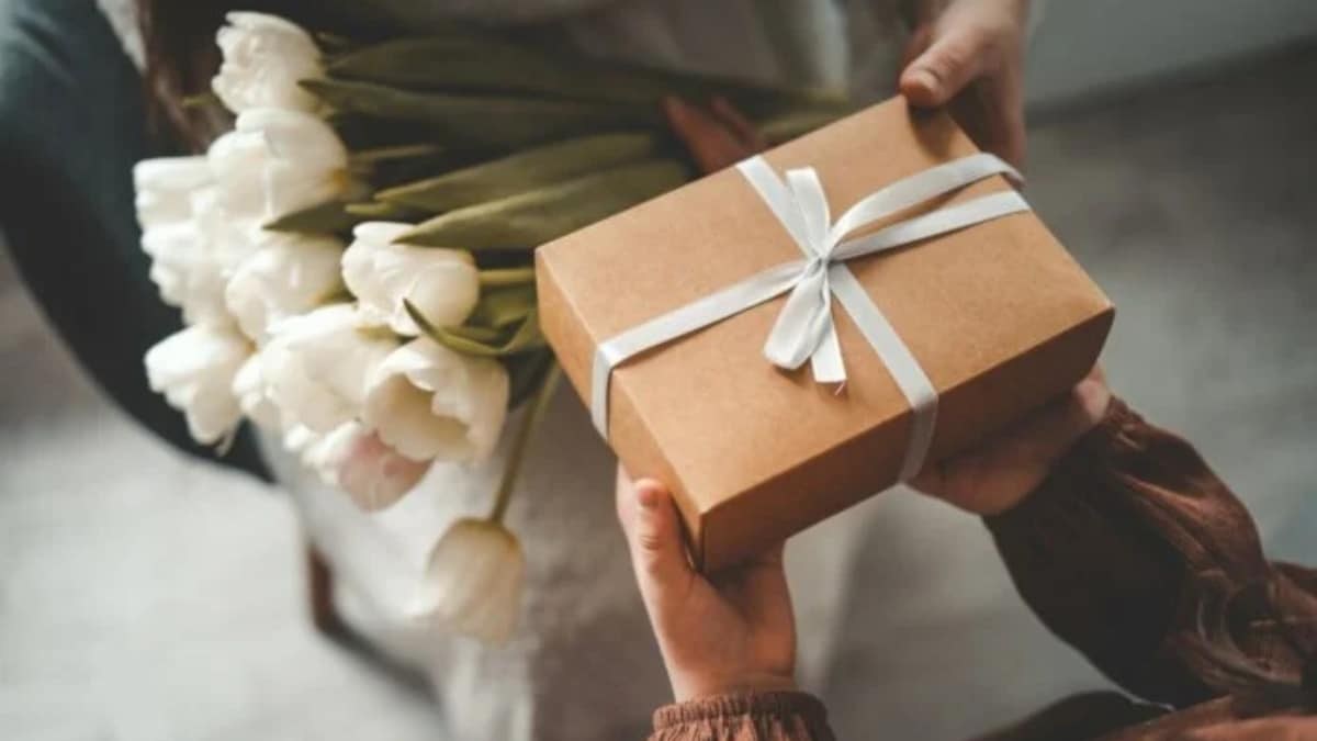 Ποιοι γιορτάζουν σήμερα, Κυριακή 22 Φεβρουαρίου, σύμφωνα με το εορτολόγιο;