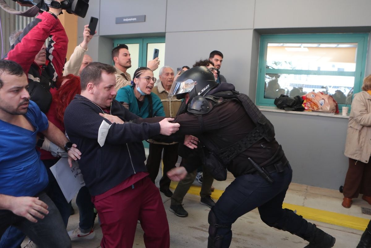 Διαδήλωση, ΜΑΤ και μία σύλληψη στην επίσκεψη Γεωργιάδη