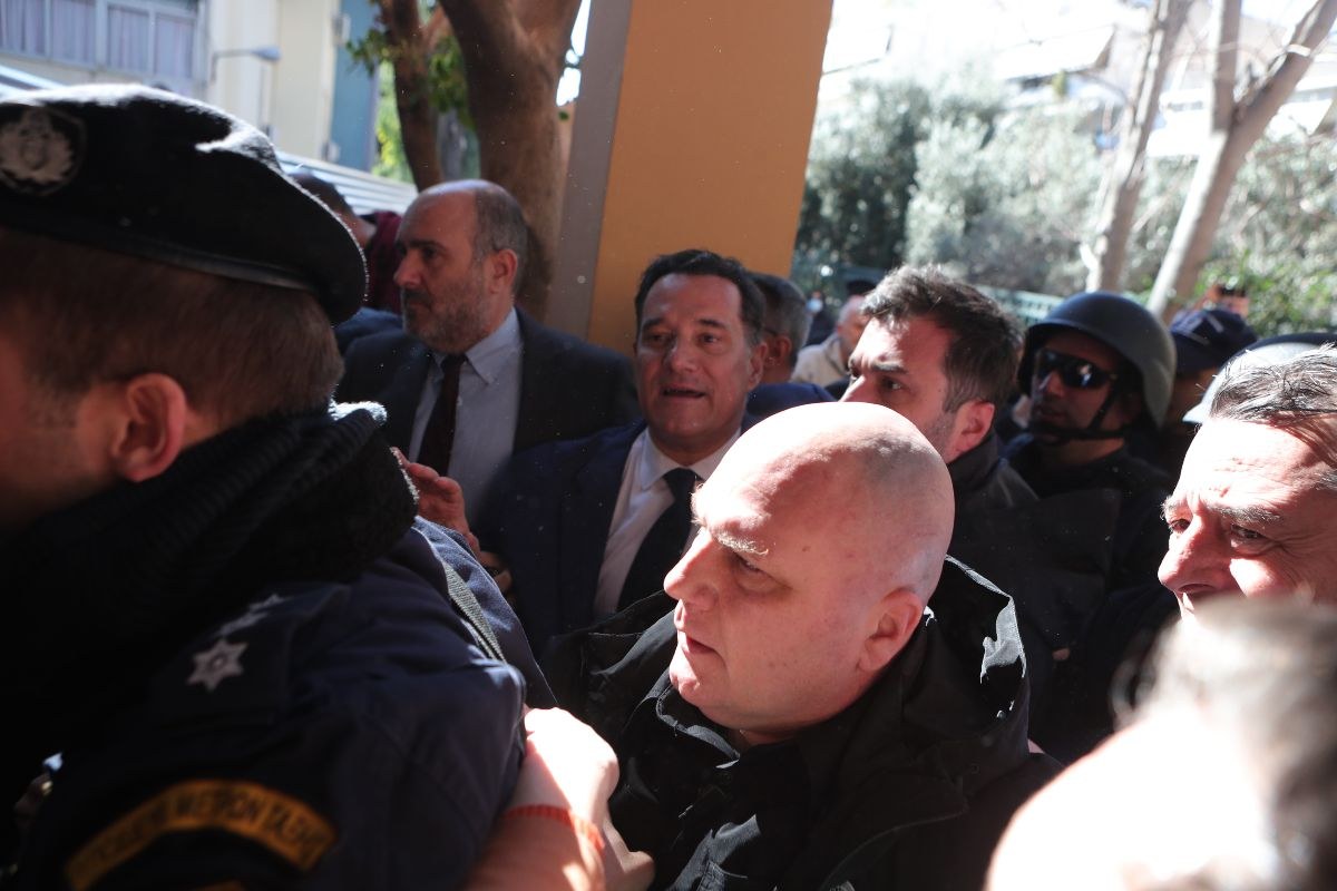 Διαμαρτυρίες εργαζομένων και επέμβαση αστυνομίας στα εγκαίνια του ΤΕΠ