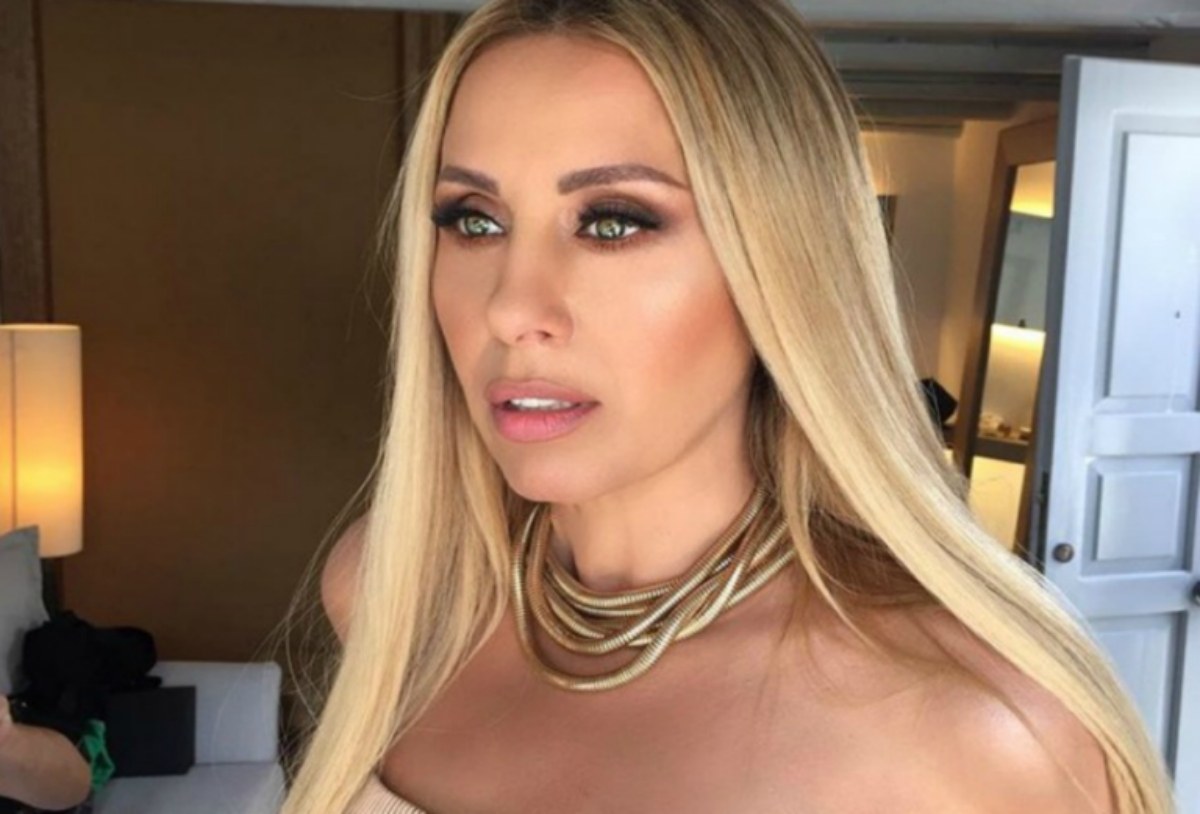 Θρήνος στην ελληνική showbiz: Που και πότε θα γίνει η κηδεία της Γωγώ Μαστροκώστα!