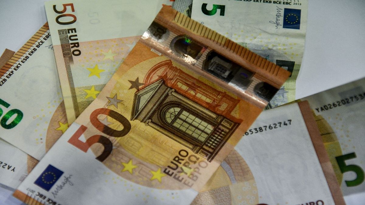 Στα 950 ευρώ ο κατώτατος;