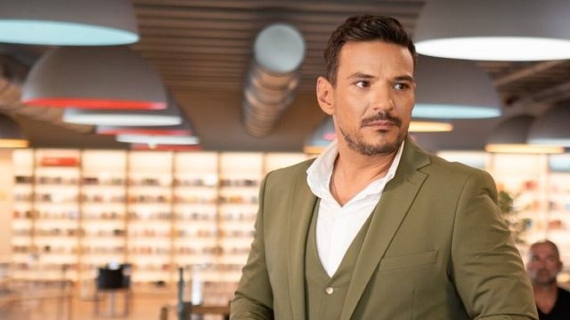 Δεν του φτάνουν τα επαγγελματικά! Νέος πονοκέφαλος για τον Τσουρό – Καταγγελία στο ΕΣΡ για σχόλιο στην εκπομπή του