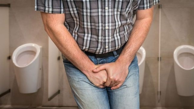 Μελέτη «καμπανάκι»: Ένας στους 10 ασθενείς με αιματουρία πεθαίνει μέσα σε 3 μήνες – Το σύμπτωμα που δεν πρέπει να αγνοήσετε