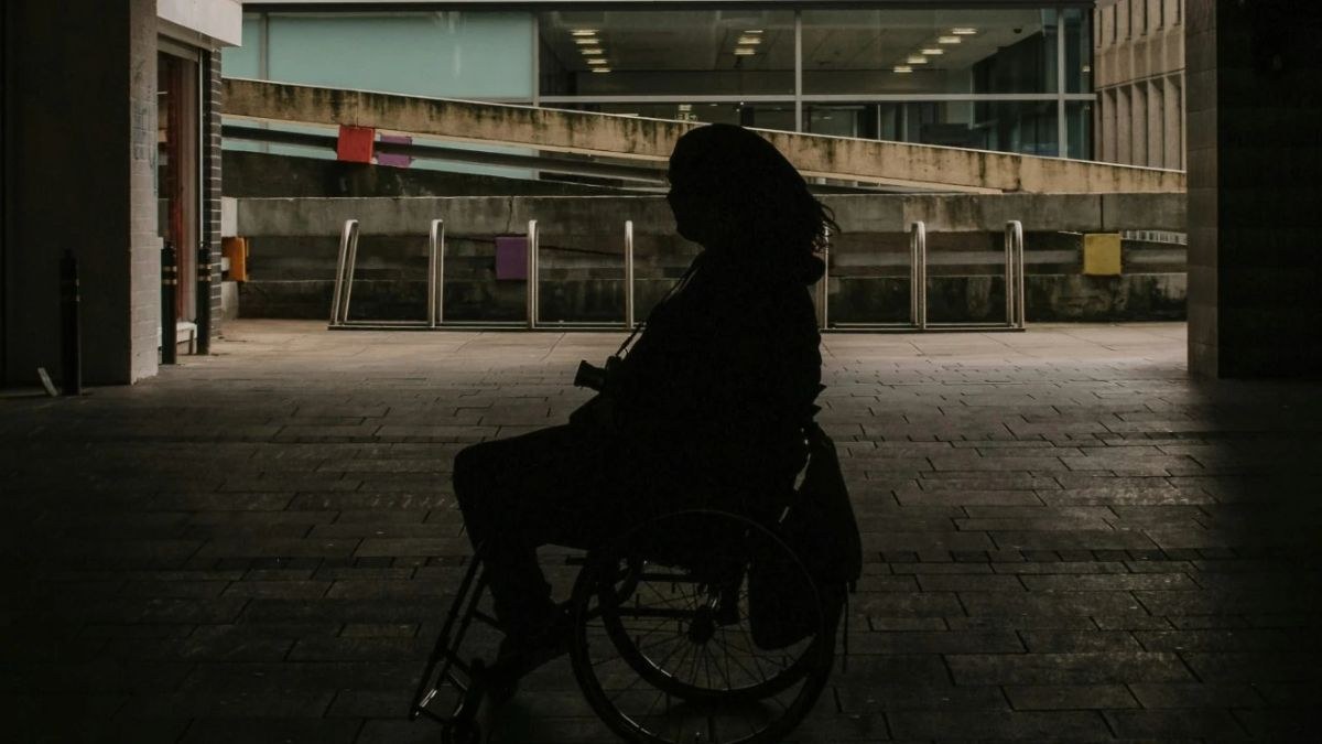 Μητέρα ξεσπά για τη μεταχείριση της κόρης της