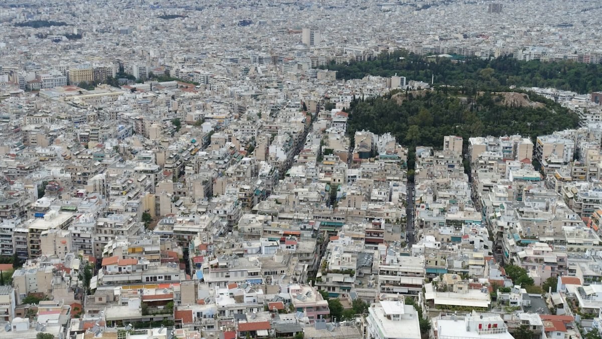 Δεν χωράει η Αθήνα 6 εκατ. ανθρώπους: Το ξέσπασμα του Κίντζιου για την κατάσταση στην πρωτεύουσα