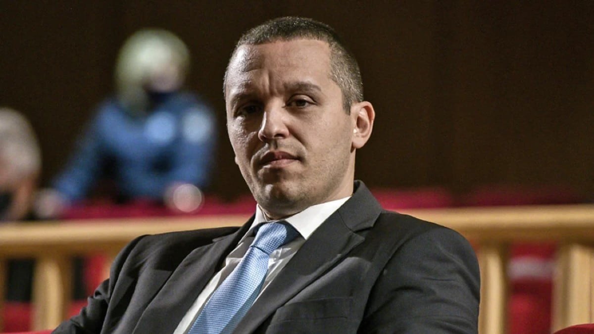 «Ο Ηλίας Κασιδιάρης πρέπει να αποφυλακιστεί αμέσως με βάση το νόμο»: Τι υποστηρίζει η δικηγόρος του