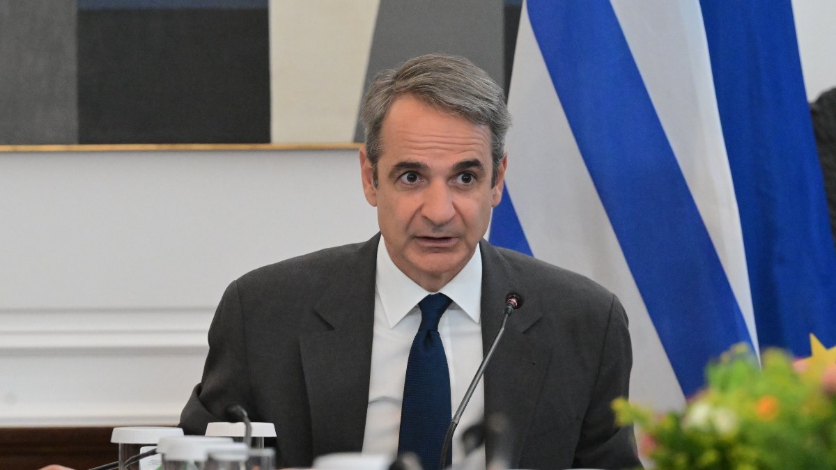 Η Κωνσταντοπούλου μιλά για ευθύνες μέχρι την κορυφή της κυβέρνησης