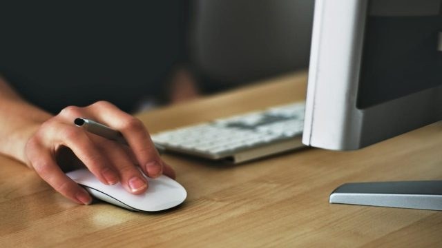 Έρχεται αύξηση στον κατώτατο μισθό – Τα δύο σενάρια που εξετάζονται