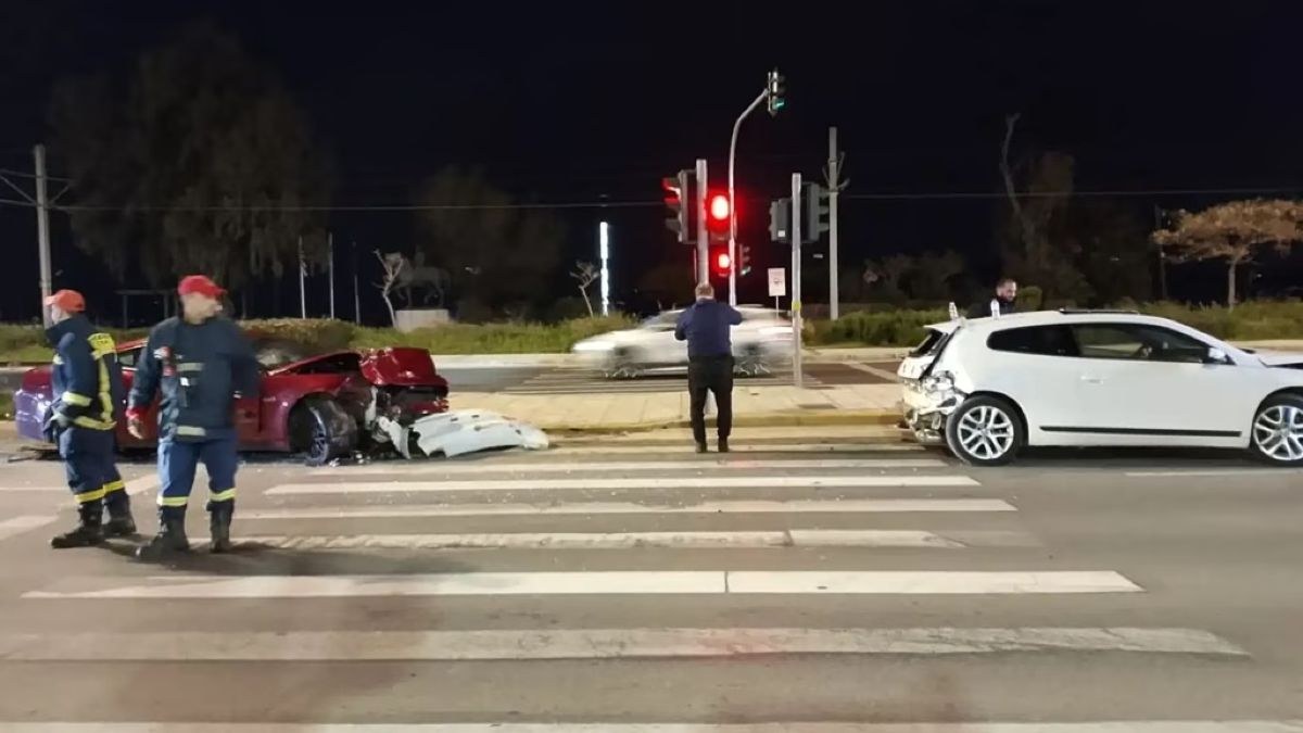 Τροχαίο-σοκ στην Ποσειδώνος