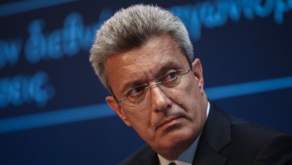Τι ισχυρίζεται πολιτικός για τον Χατζηνικολάου;
