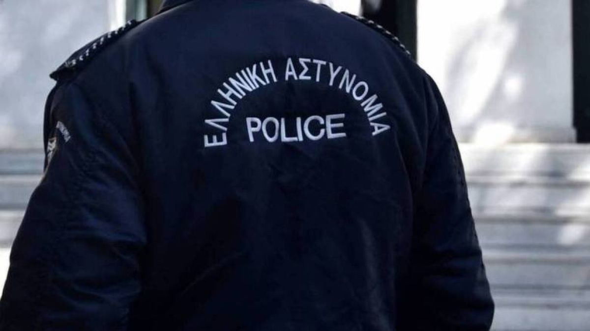 Σοκ στη Ρόδο: Επιχείρησε να ρίξει το αυτοκίνητο σε γκρεμό με τη γυναίκα και το παιδί του