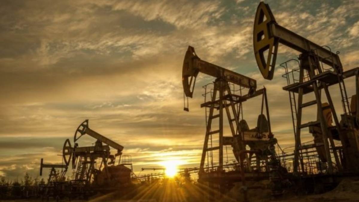 Το Brent καταγράφει άνοδο για έβδομη συνεχόμενη συνεδρίαση, αγγίζοντας περίπου τα 112 δολάρια το βαρέλι