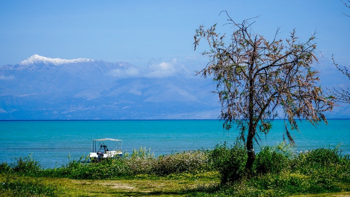 Καιρός σήμερα 6/4: Ανοιξιάτικο το σκηνικό σε όλη τη χώρα – Η πρόγνωση Αρνιακού και Τυράσκη
