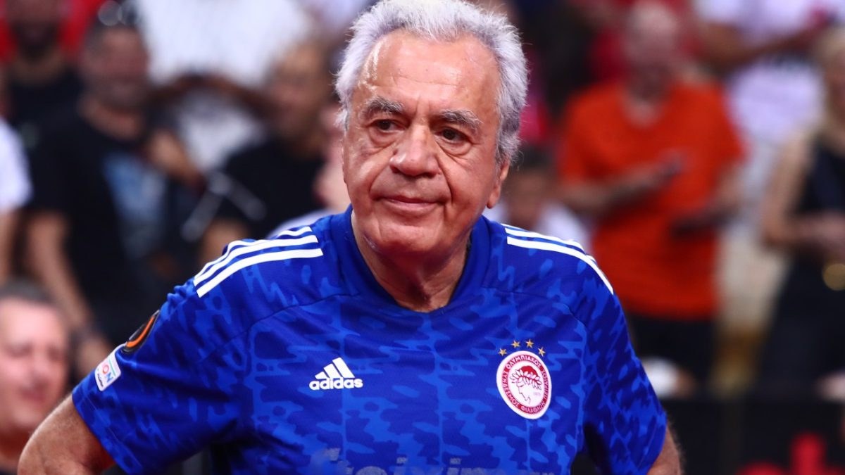 Τάκης Τσουκαλάς