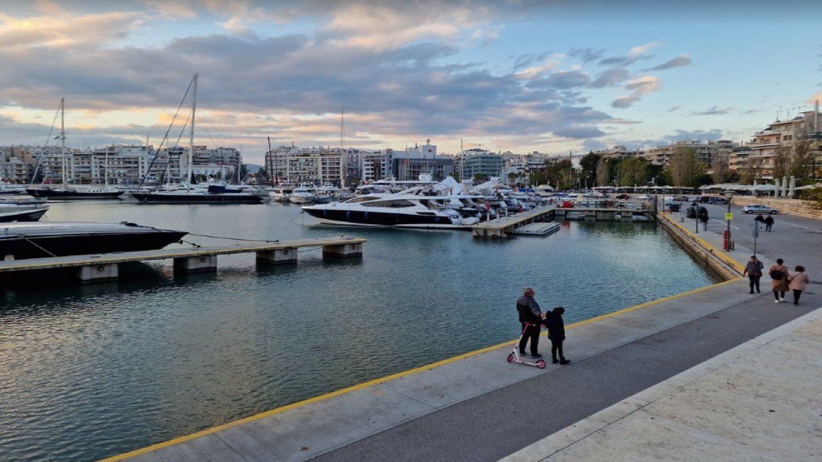 Μαρίνα Ζέας: 6 μαγαζιά που δεν πρέπει να χάσεις