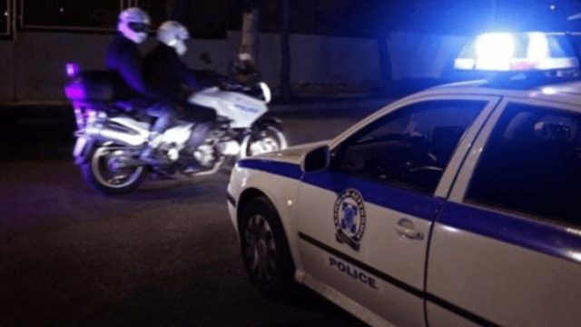 Καταδίωξη – θρίλερ στη Ροδόπη: Έκλεψαν δύο αυτοκίνητα, τα τούμπαραν και κρύφτηκαν σε θάμνους